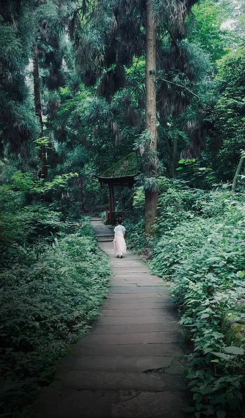呓